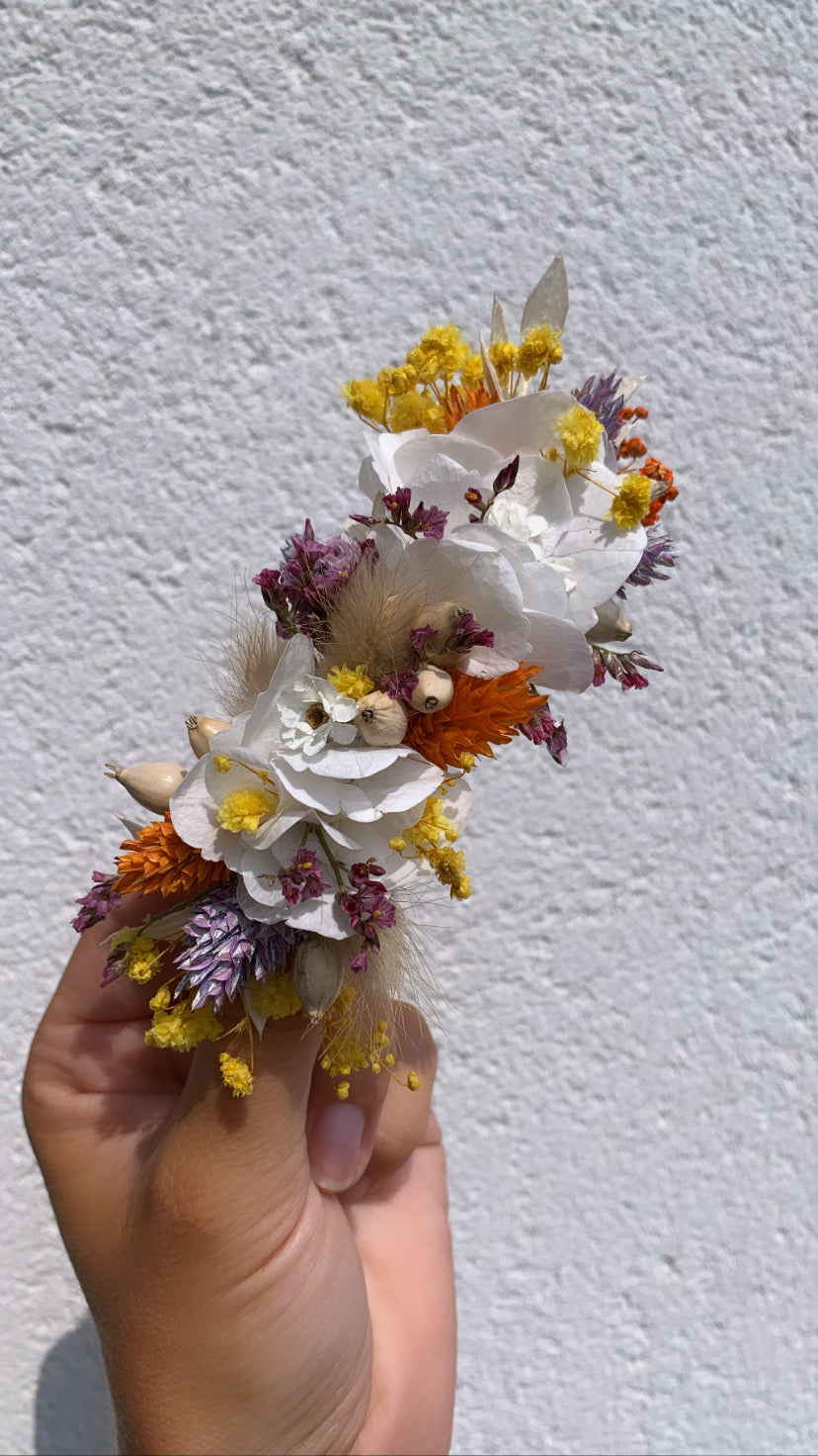 Barrette fleurie